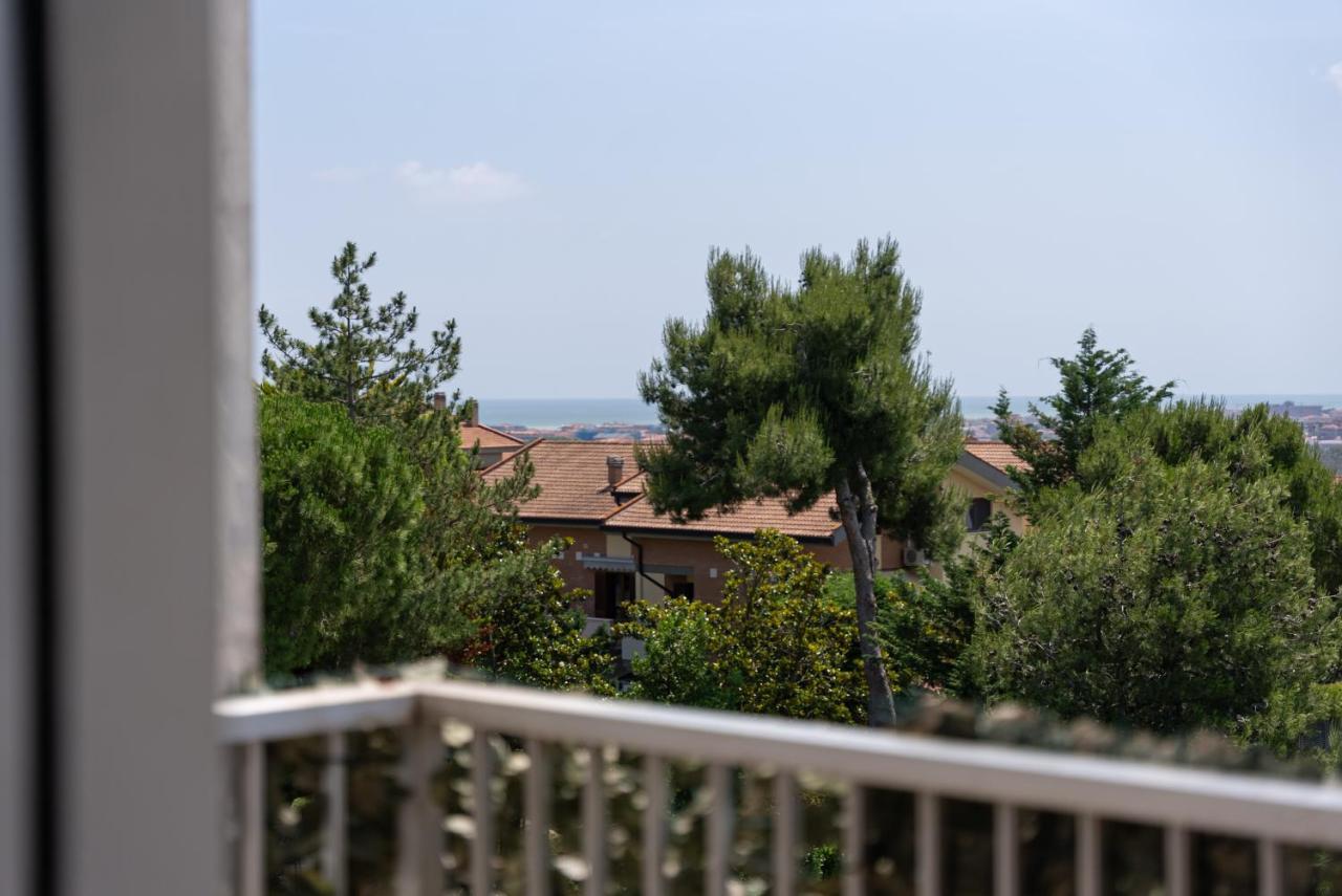 Hotel La Fonte A 300M Uscita A14 Pescara Nord Citta Sant'Angelo Exterior foto